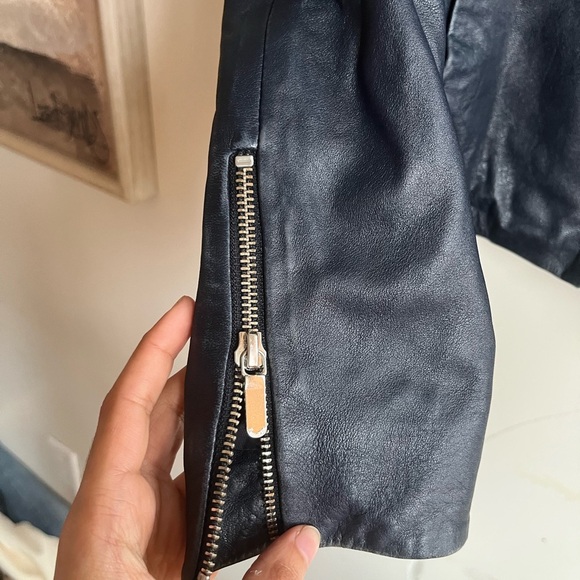 Massimo Dutti 100% Leather Zip-up Jacket - Picture 2 of 13